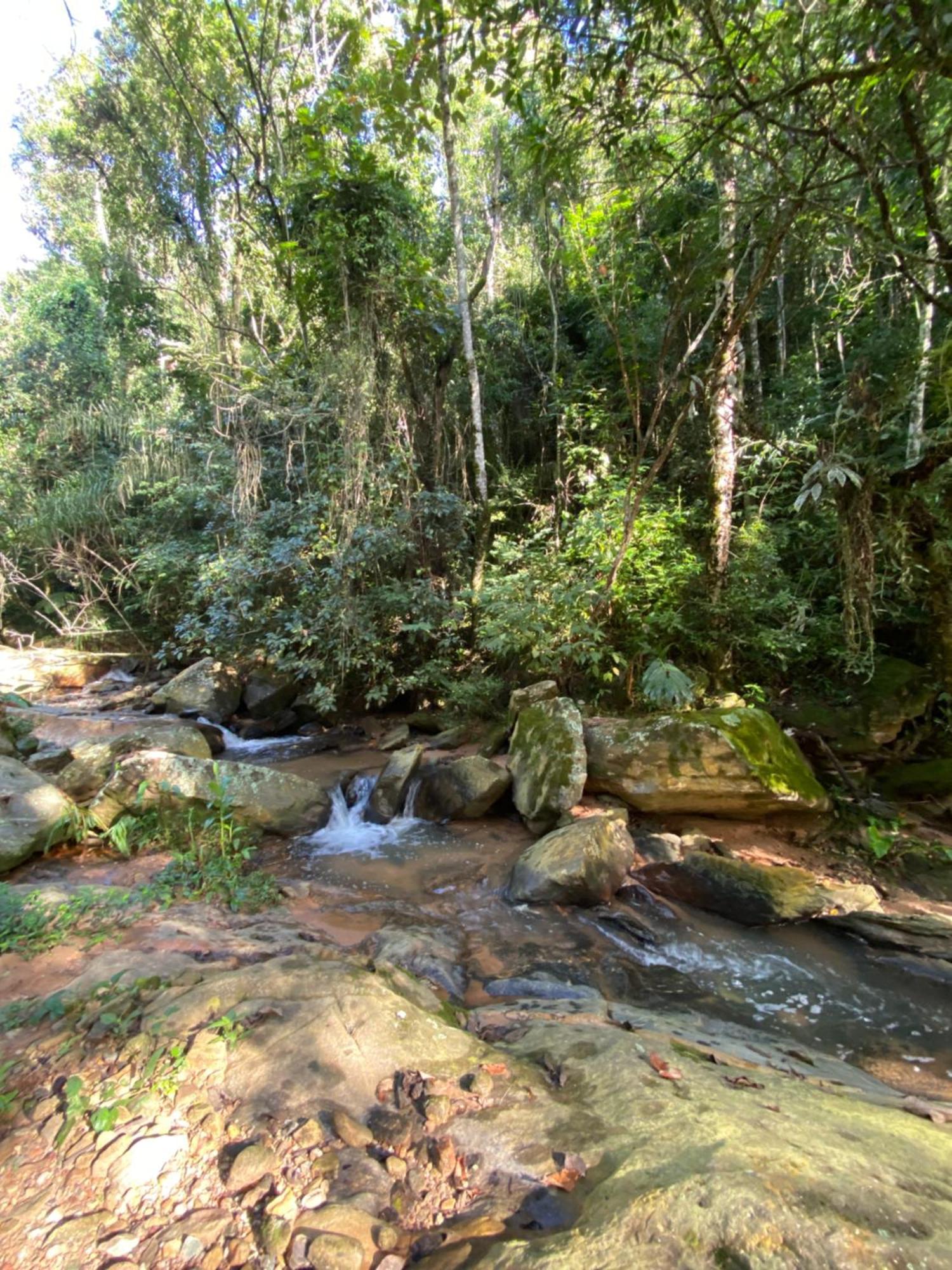 Cachoeira Serra Negra (Sao Paulo)